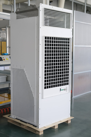 海上特种机柜空调器，户外机柜工业空调器，防腐防盐雾空调器，电气柜空调器